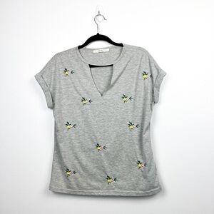 Luna Short Sleeve Tee with V Neck and Floral Embroidery
